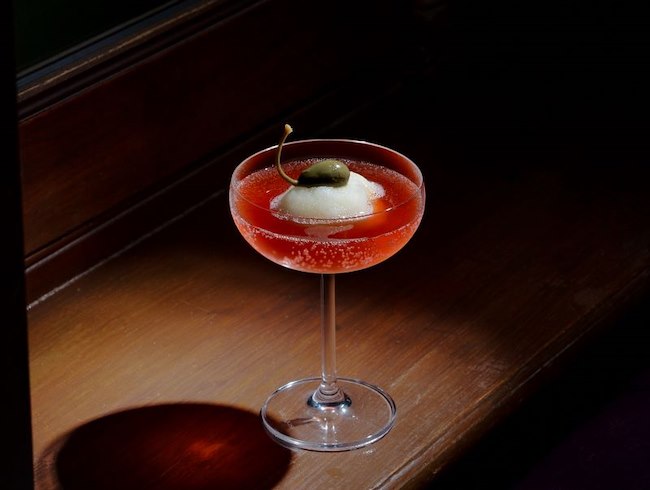 1926 – 1948: HOTEL ROYAL